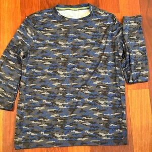 Cuddl Duds Camo Base Layer long sleeved shirt kids Camouflage L comfortech